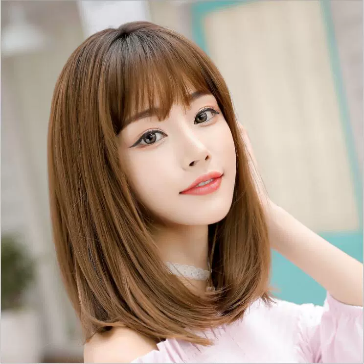 中发留刘海发型_中发齐刘海梨花烫发型图片_中发梨花烫发发型图片