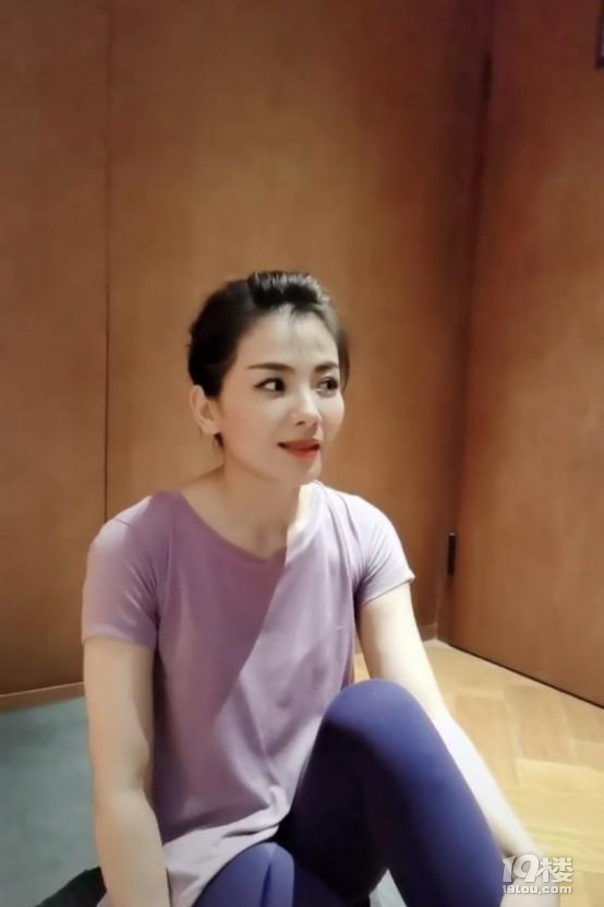 小狗罚站_刘涛罚站_刘涛孩子罚站