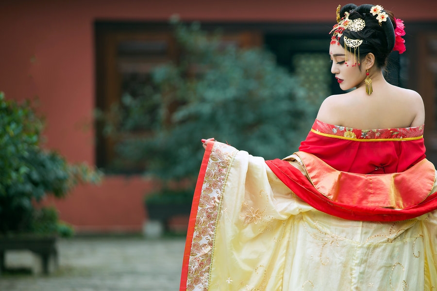 穿越时光，与历史美女相遇