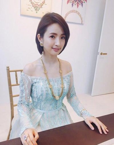 娃娃成熟脸发型适合什么发型_娃娃脸适合什么发型成熟_成熟的娃娃脸