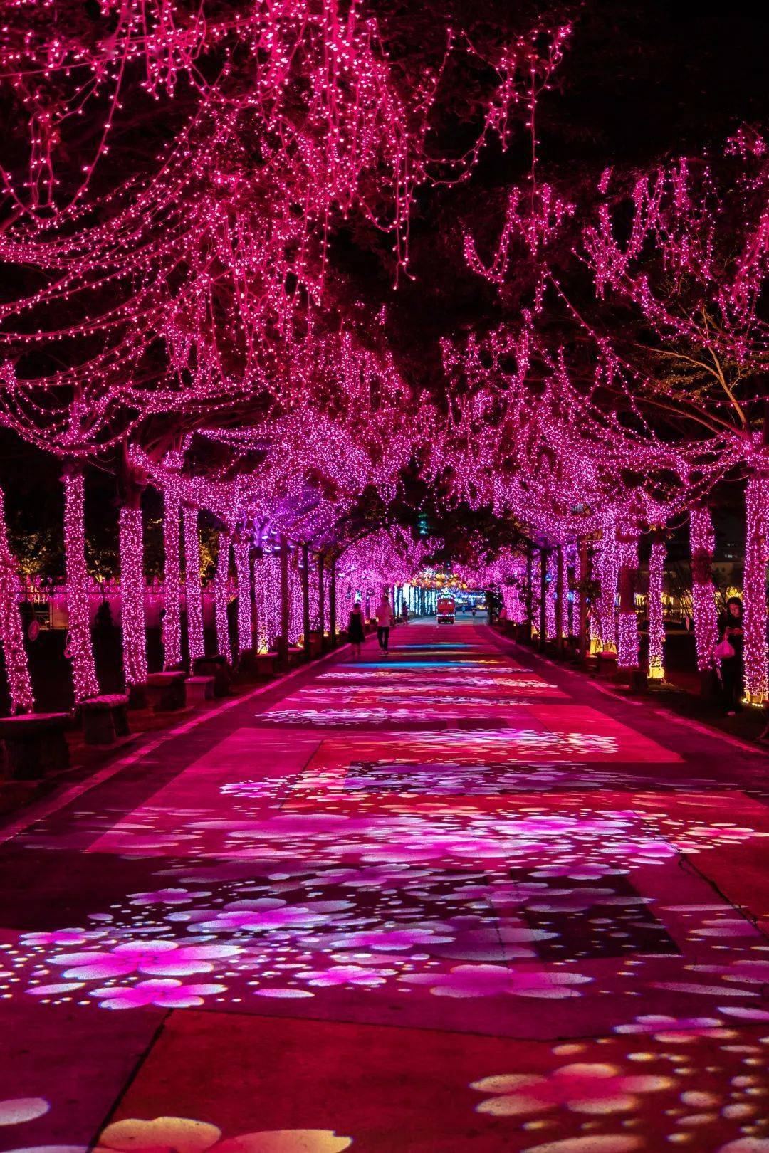 午夜天堂_爱在午夜降临前电影天堂_天堂午夜男人图片