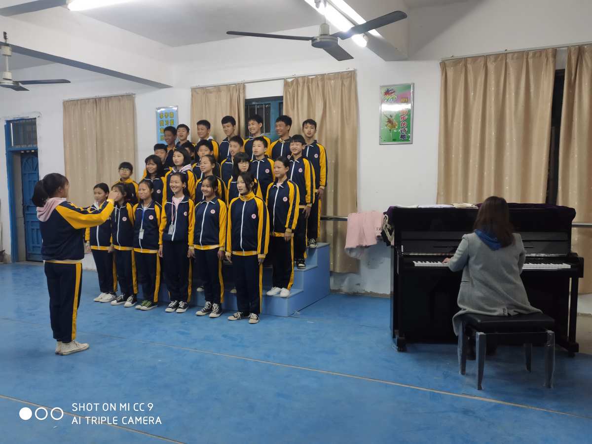 《那年那兔那些事儿》动画_那年那兔那些事角色介绍_那些年那些兔角色对应