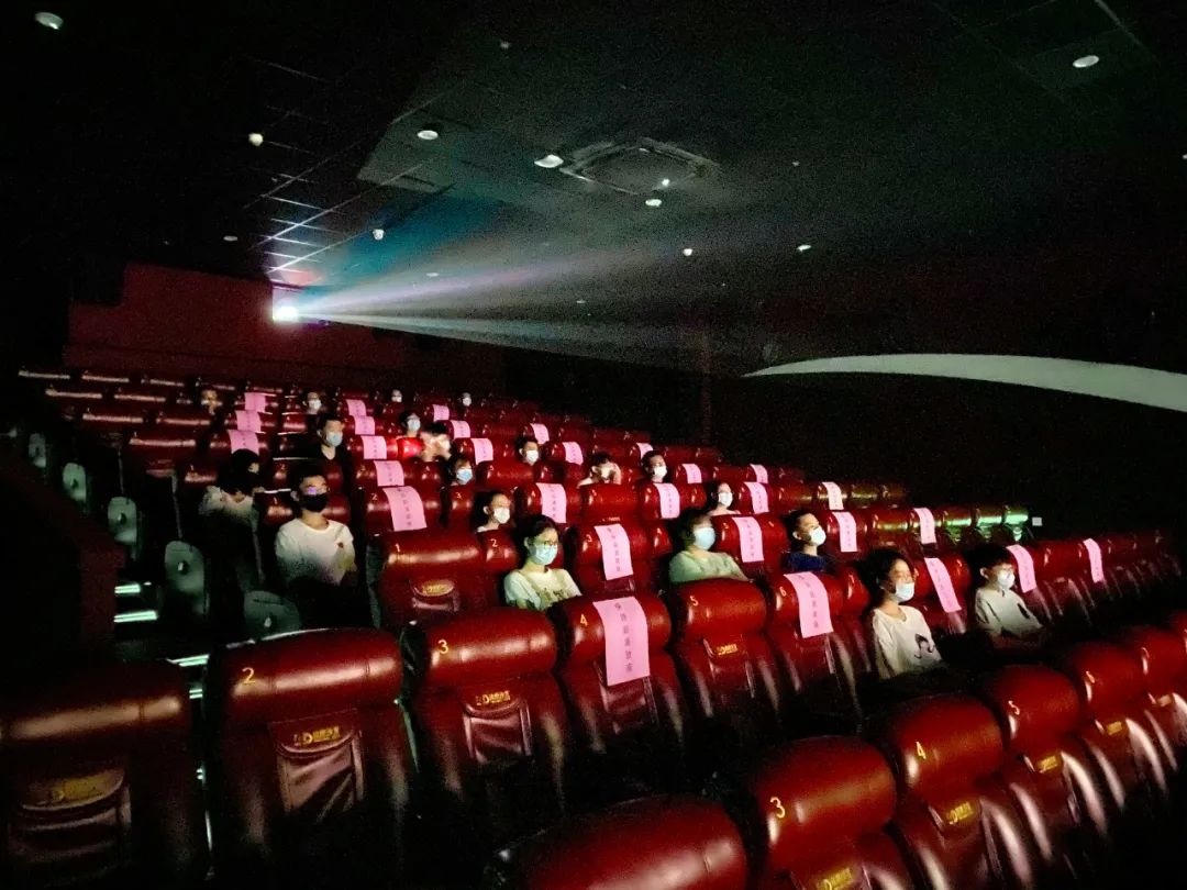 影院式足浴店_影院imax_极速影院