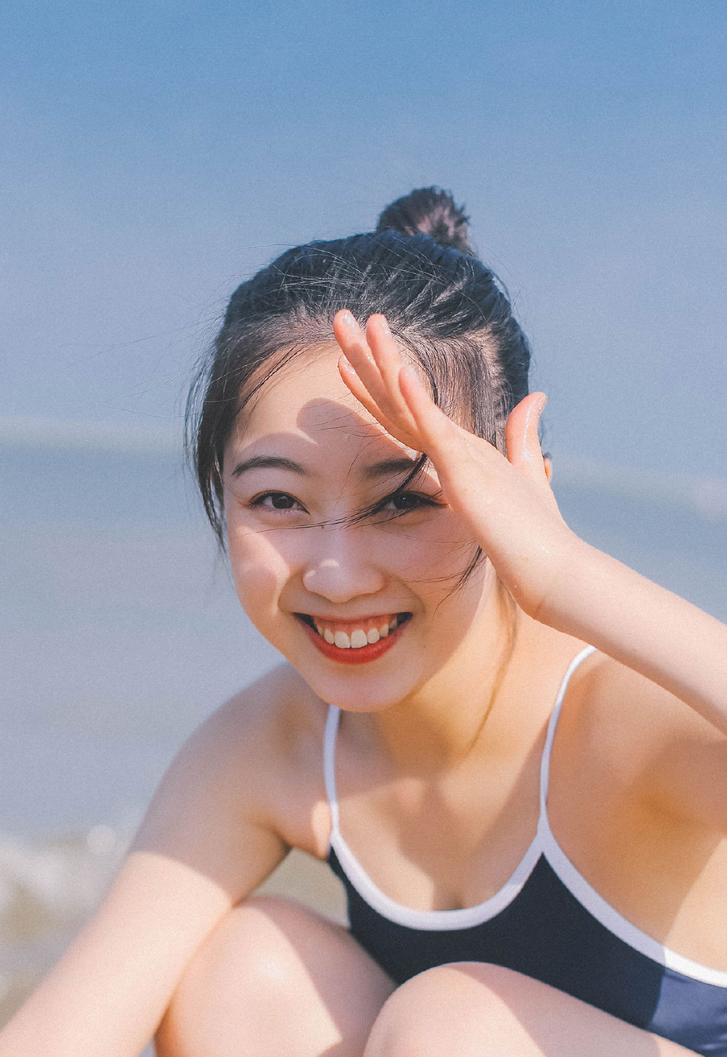 沙滩美女整蛊视频_沙滩整蛊游戏_整蛊沙滩美女