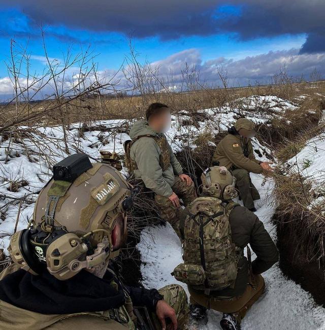 雇佣兵游戏攻略_雇佣兵游戏_雇佣兵游戏破解版