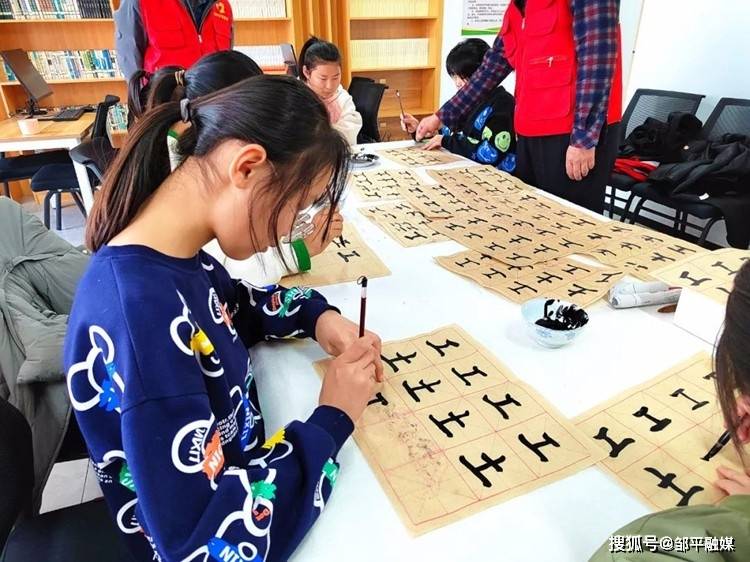 口袋觉醒官方下载_口袋之旅官方下载_口袋48官方下载