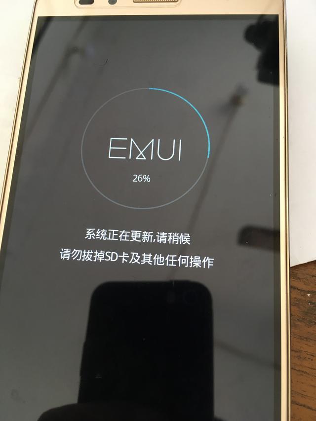 玩游戏手机有时自动重启_打游戏手机自动重启_重启玩自动手机游戏有时卡顿