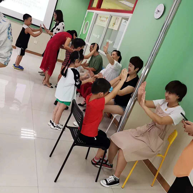 孩子偷手机玩游戏充值_未成年孩子偷手机充值游戏_未成年偷钱充游戏