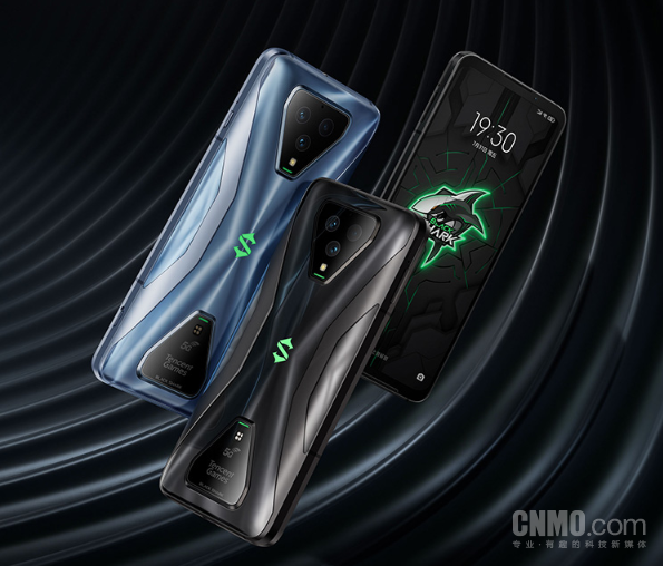 晚上用什么手机打游戏最好_晚上玩手机玩什么_晚上玩手机玩什么好