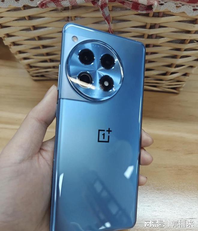 苹果11pro屏幕多大尺寸_iphone11pro多大屏_苹果pro11多少寸