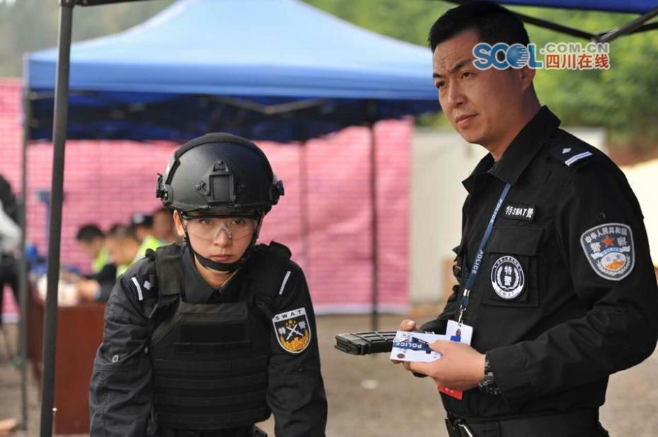 特警手机游戏有哪些游戏_手机里的特警手游_游戏特警手机有几款
