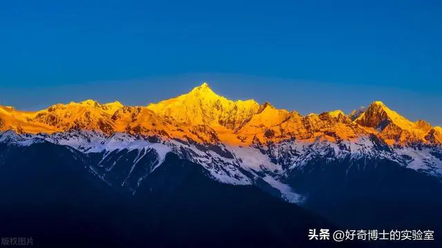 逃跑雪崩手机游戏攻略_雪崩逃跑手机游戏_逃跑雪崩手机游戏怎么玩