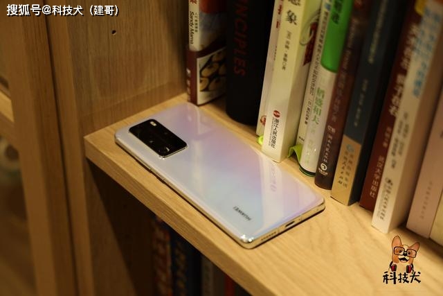 游戏手机对比_手机平常对比游戏怎么设置_游戏手机对比平常手机