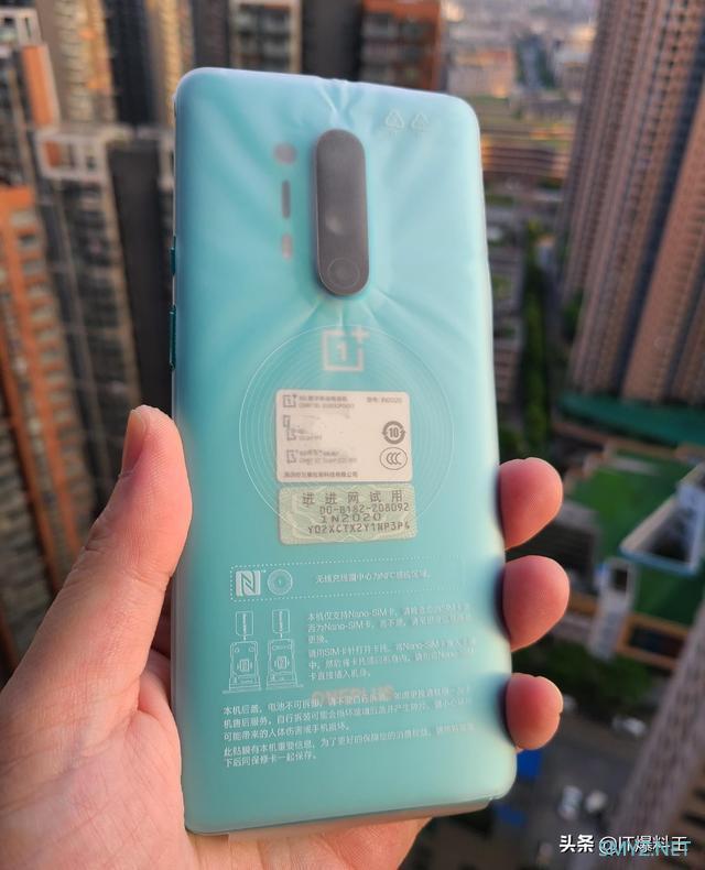游戏测评推荐_手机版开箱游戏_一加8手机测评开箱游戏